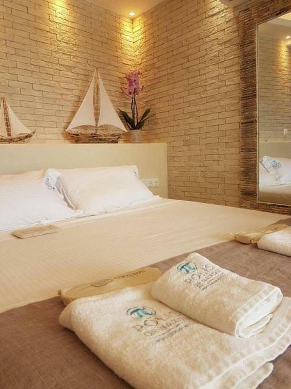 Polis Of Naxos Boutique Hotel Naxos City エクステリア 写真